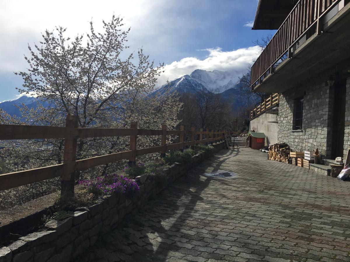 Apartmán La Casa Del Bosco Aosta Exteriér fotografie